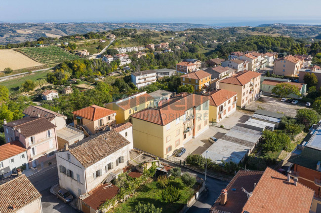 Casa singola in vendita a Montefiore dell'Aso