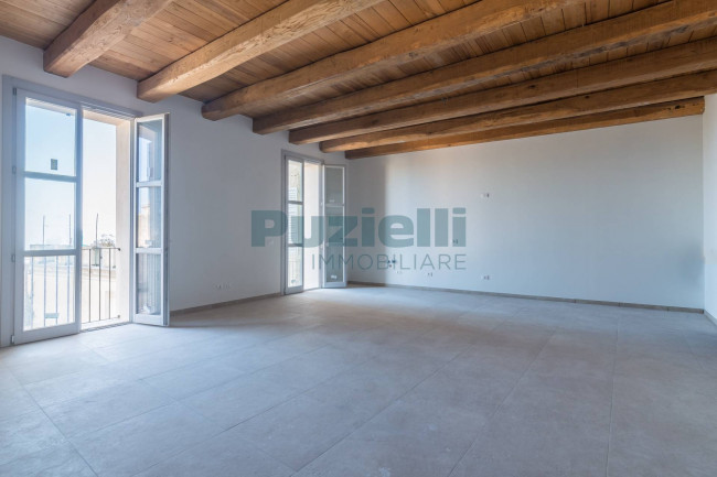  for sale in Fermo