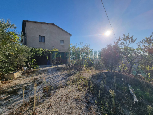  for sale in Sant'Angelo in Pontano