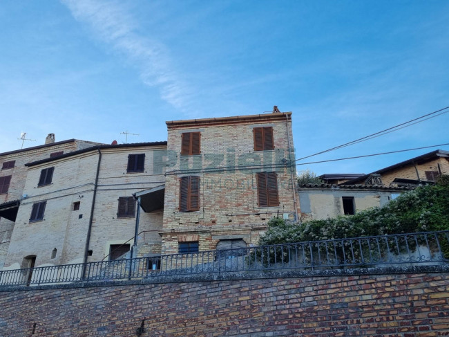 Casa indipendente in vendita a Lapedona