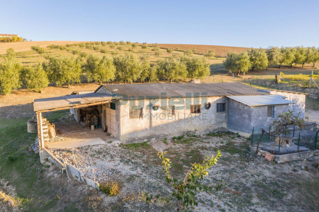 Casa singola in vendita a Fermo