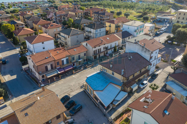 Casa indipendente in vendita a Fermo