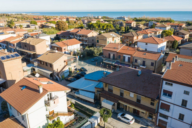 Casa indipendente in vendita a Fermo