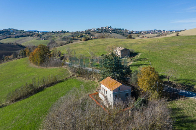 Casa singola in vendita a Monte San Pietrangeli