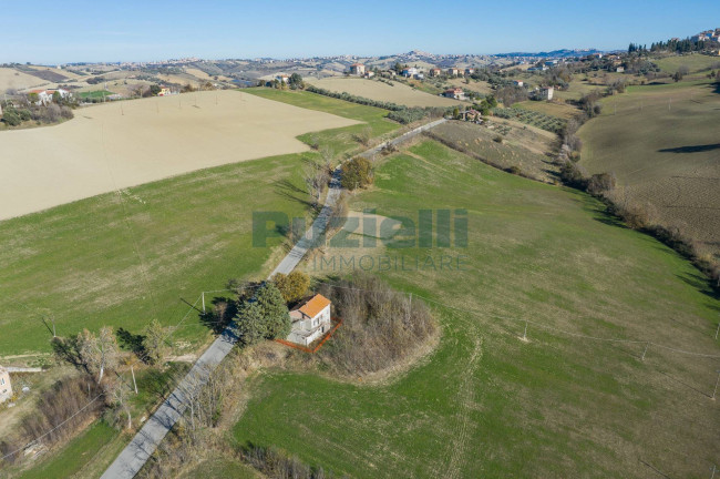 Casa singola in vendita a Monte San Pietrangeli