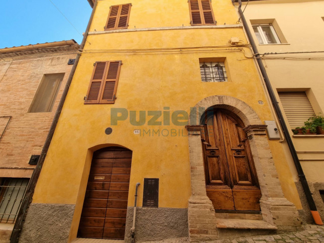 Casa indipendente in vendita a Belmonte Piceno