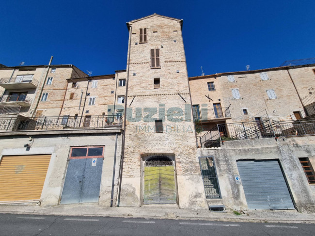 Casa indipendente in vendita a Belmonte Piceno