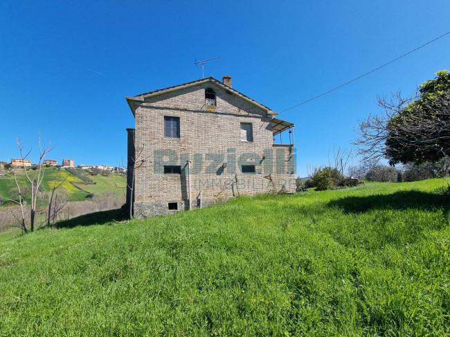 Casa singola in vendita a Sant'Elpidio a Mare