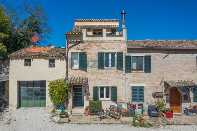 Casa indipendente in vendita a Rapagnano