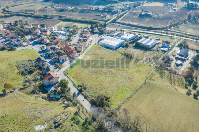 Terreno edificabile in vendita a Fermo