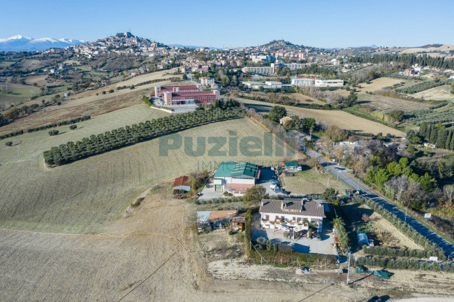 Terreno edificabile in vendita a Fermo