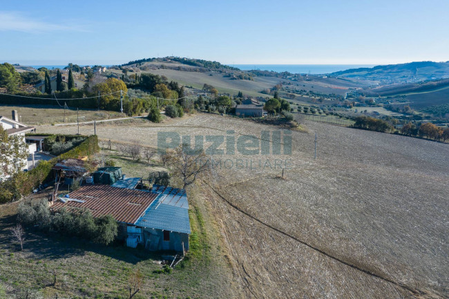 Terreno edificabile in vendita a Fermo