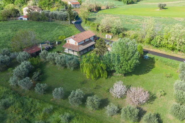 Casa singola in vendita a Belmonte Piceno