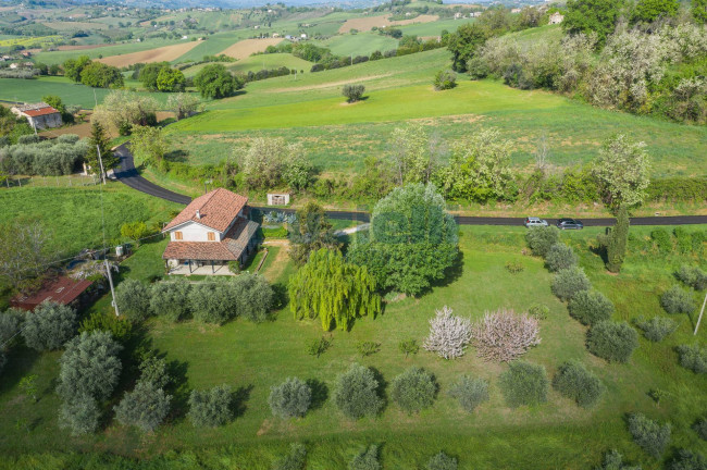 Casa singola in vendita a Belmonte Piceno