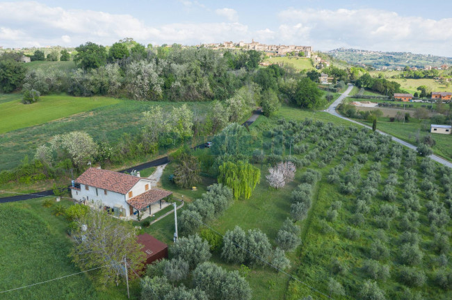 Casa singola in vendita a Belmonte Piceno