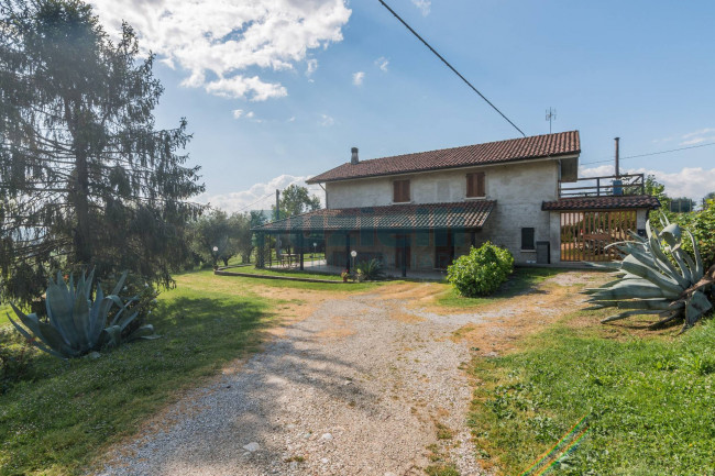 Casa singola in vendita a Belmonte Piceno