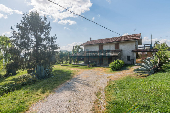 Casa singola in vendita a Belmonte Piceno