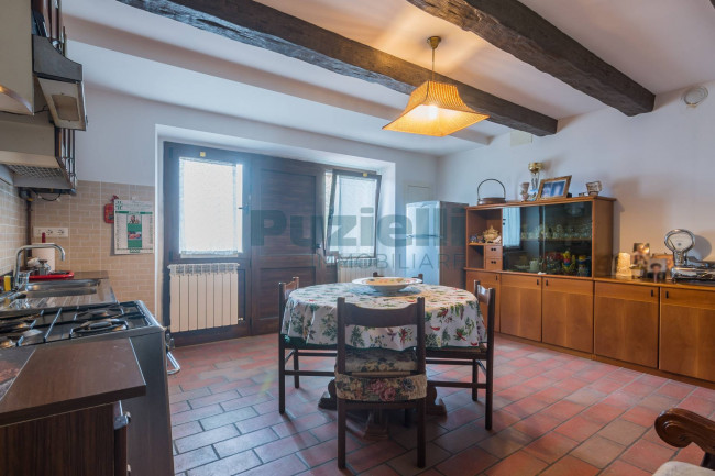  for sale in Sant'Angelo in Pontano