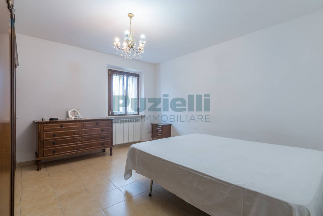  for sale in Sant'Angelo in Pontano