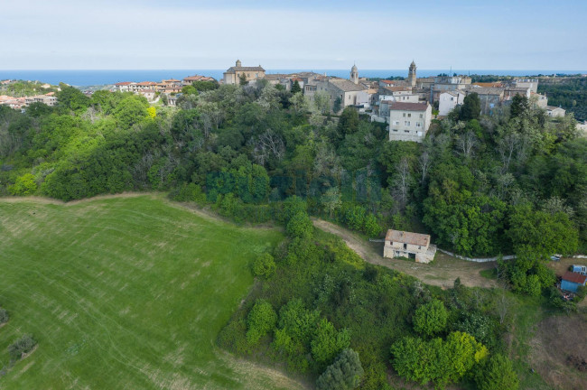 Rustico in vendita a Lapedona