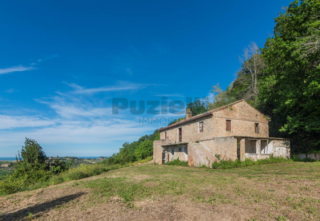  for sale in Lapedona