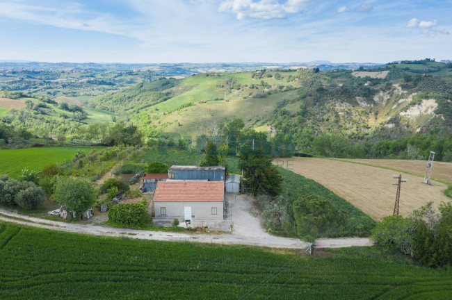 Casa singola in vendita a Monterubbiano