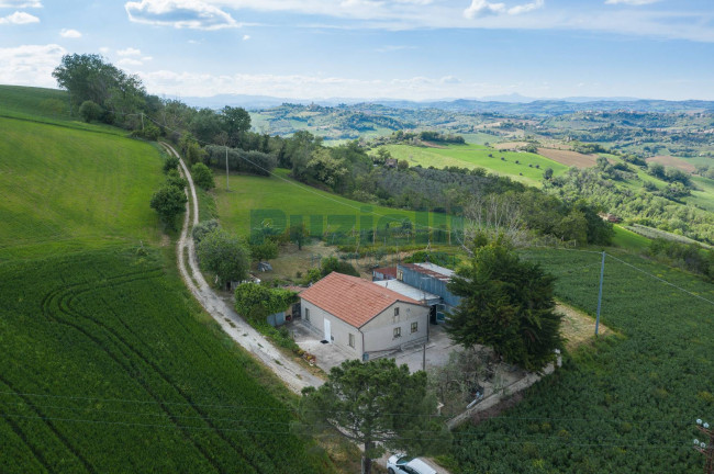 Casa singola in vendita a Monterubbiano