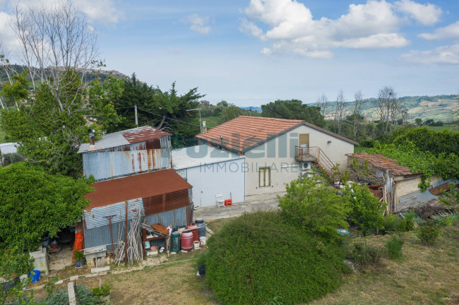  for sale in Monterubbiano