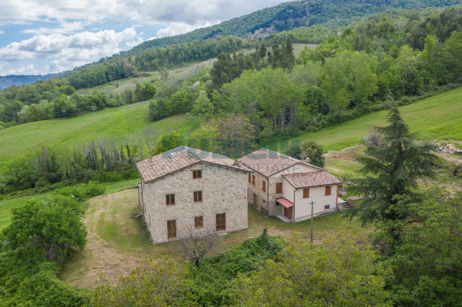 Casale in vendita a Smerillo