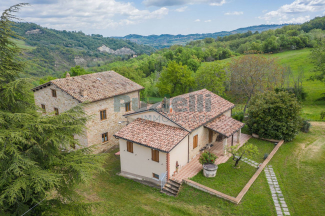 Casale in vendita a Smerillo