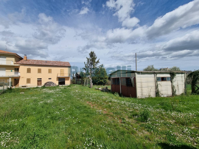 Casa indipendente in vendita a Monsampietro Morico