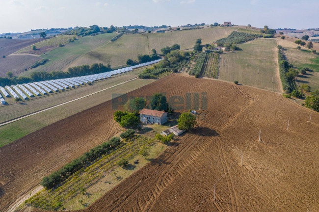 Casale in vendita a Monte San Pietrangeli