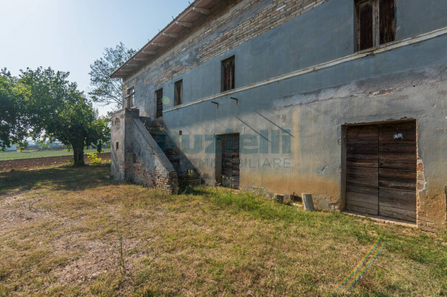 Casale in vendita a Monte San Pietrangeli