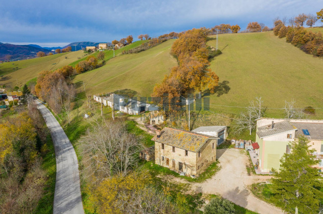 Casale in vendita a San Ginesio