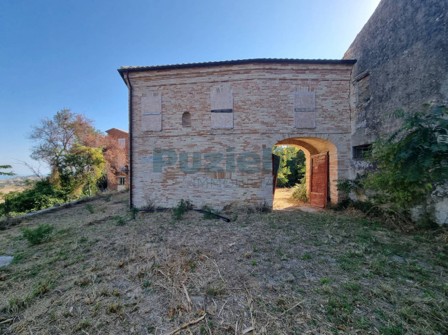 Casa indipendente in vendita a Lapedona