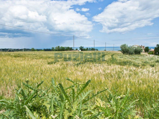 Rustico in vendita a Lapedona