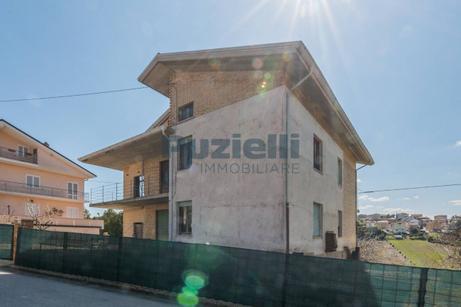  for sale in Fermo