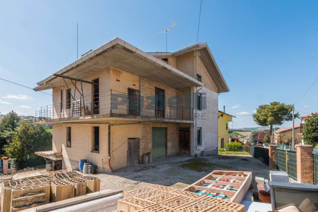  for sale in Fermo