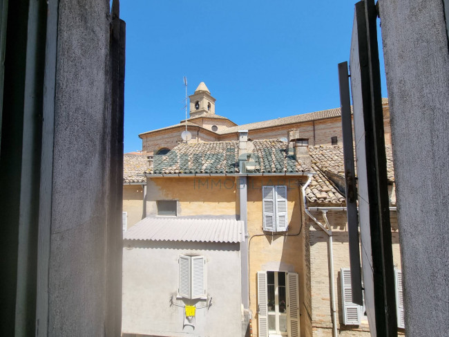 Casa indipendente in vendita a Monte Urano