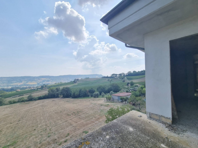 Casa singola in vendita a Monterubbiano