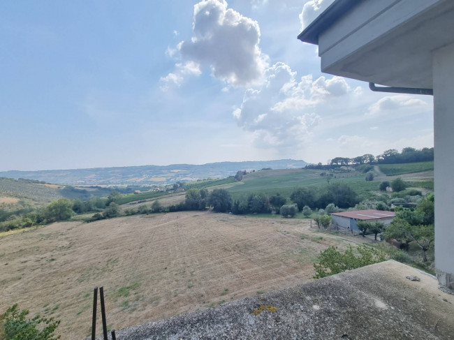 Casa singola in vendita a Monterubbiano