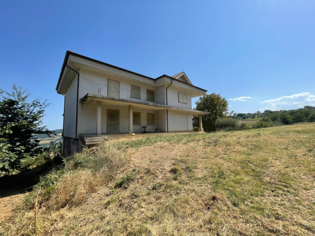 Casa singola in vendita a Monterubbiano