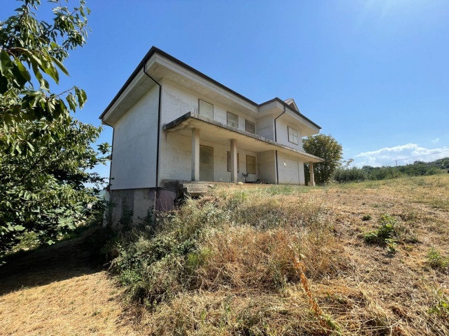 Casa singola in vendita a Monterubbiano