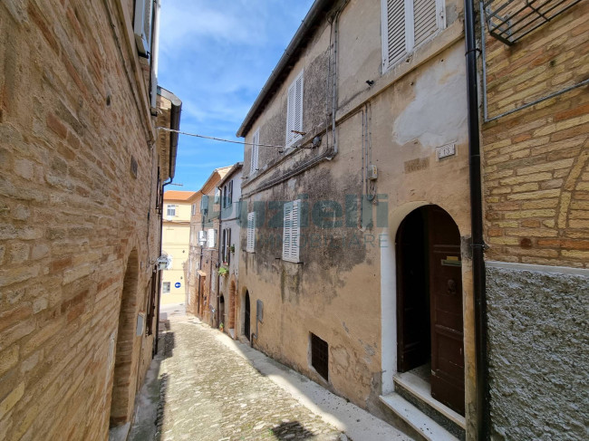 Casa indipendente in affitto a Fermo