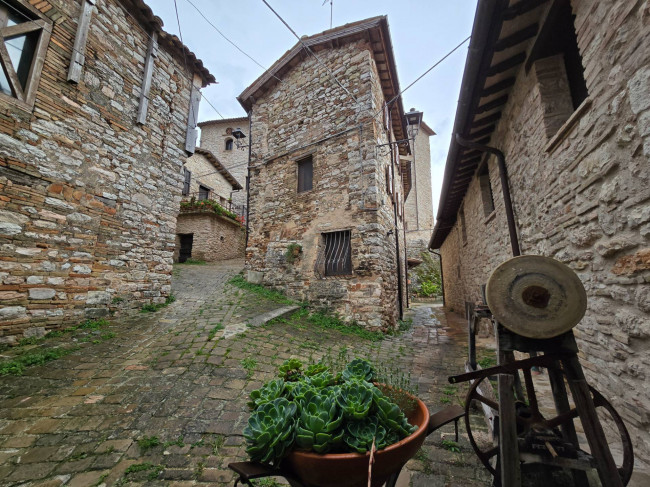 Casa indipendente in vendita a Caldarola