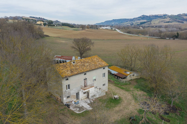  for sale in Montegranaro