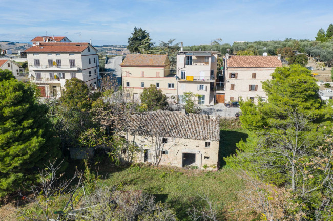 Rustico in vendita a Fermo