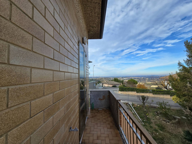 Appartamento in vendita a Rapagnano