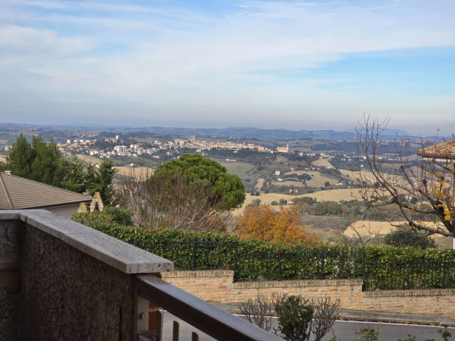 Appartamento in vendita a Rapagnano