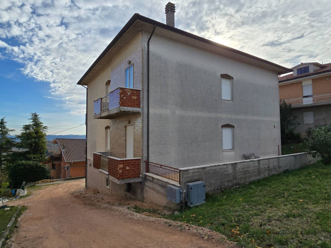 Appartamento in vendita a Rapagnano